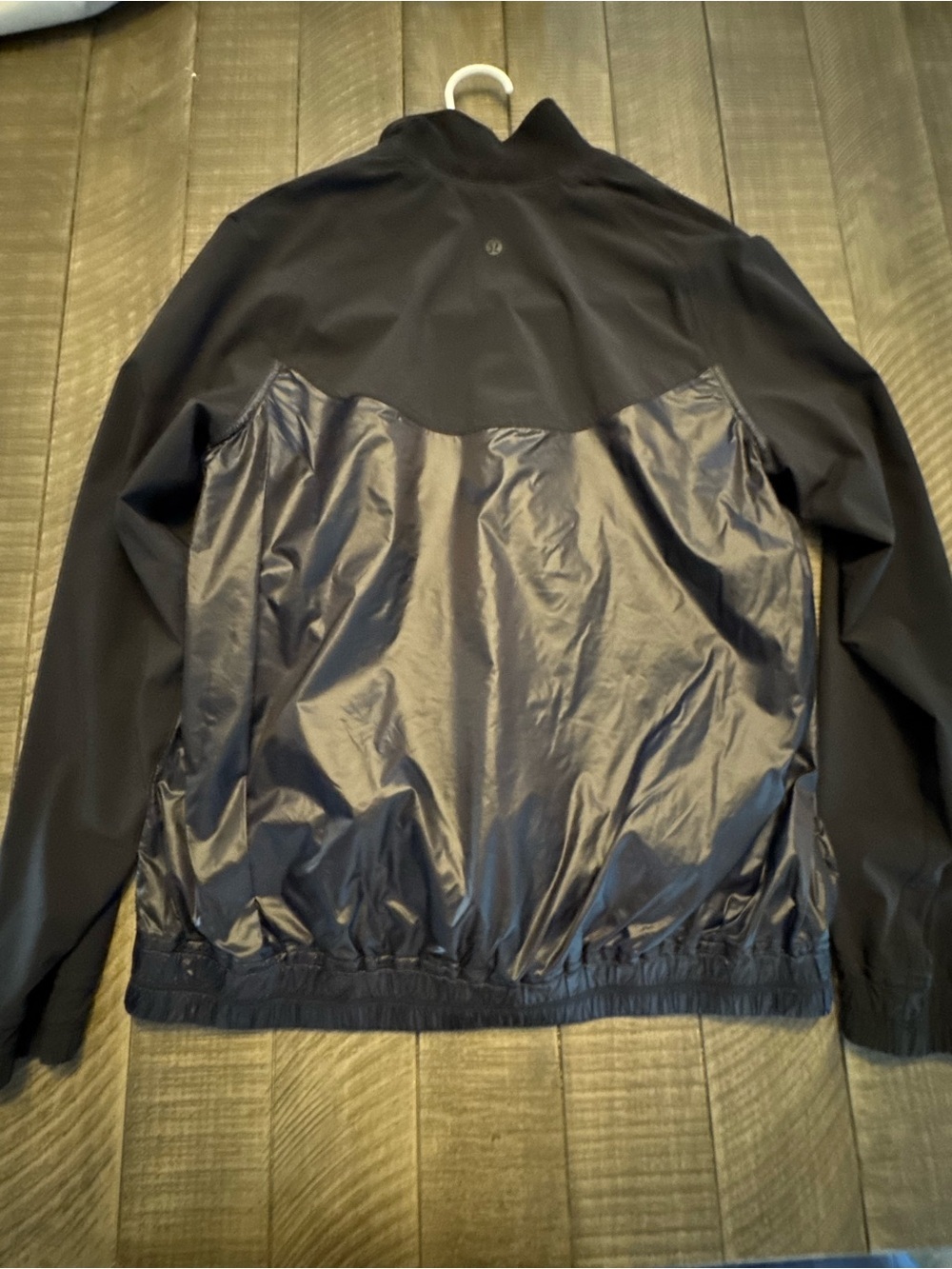 lululemon athletica Black All Roads 1/2 zip sz 4 - Picture 4 of 6